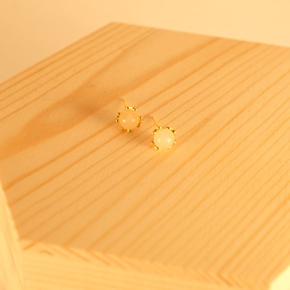 Minimalist Opal Stud Earrings - Picture 3 of 3